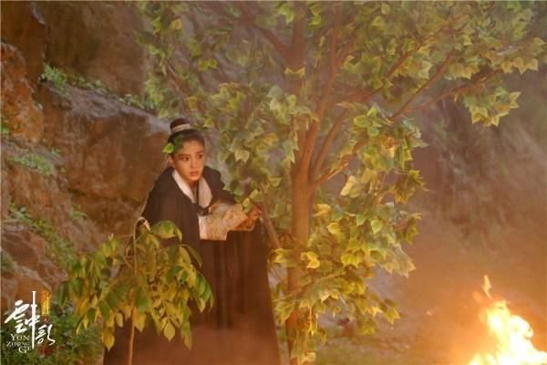 baby被疑“假吃”,于正再次力挺,点赞杨颖能吃苦态度值得肯定