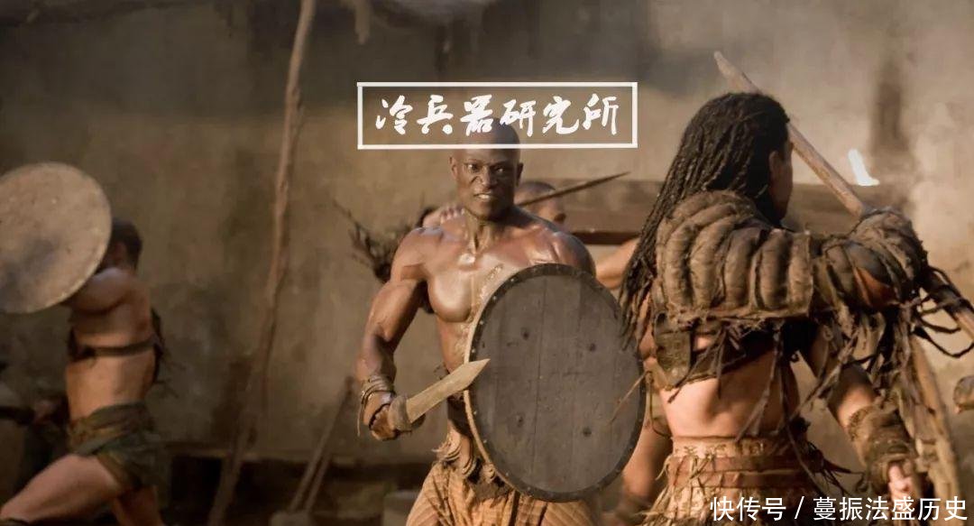  [机关枪]近代之前，“野蛮”为何能战胜文明说说机关枪与能歌善舞的关系