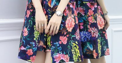 1米55的老婆，从不穿裙子，我给她买7套短裤套装，她穿特显高