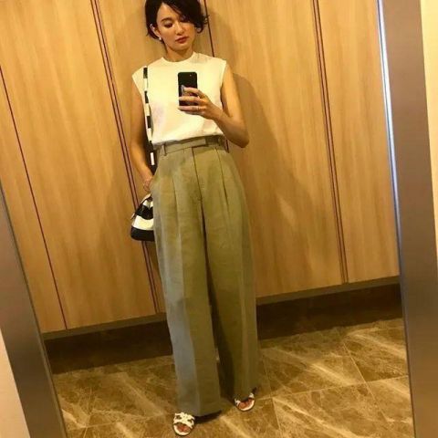  【渡辺佳子】40岁+的妈妈还活跃在时尚杂志 她的裤装的搭配让你都想拷贝