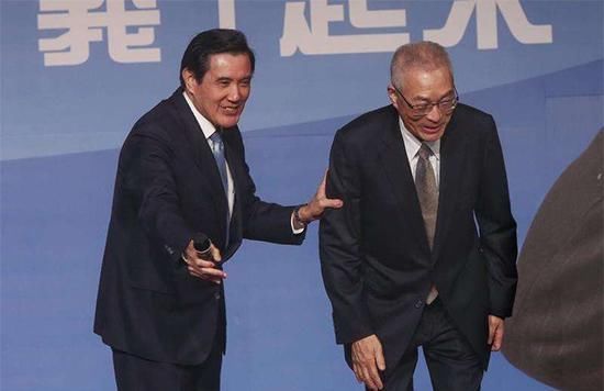 湖南陆生问马英九：何时返乡看看？马：看民进党是否改限制