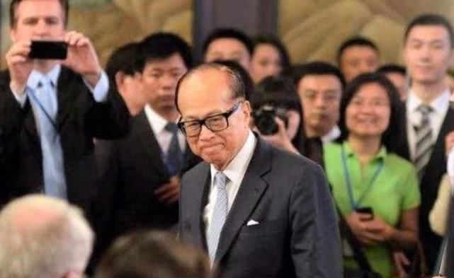 真正的中国隐形首富：这个90岁的老头，身价竟然超过了李嘉诚？