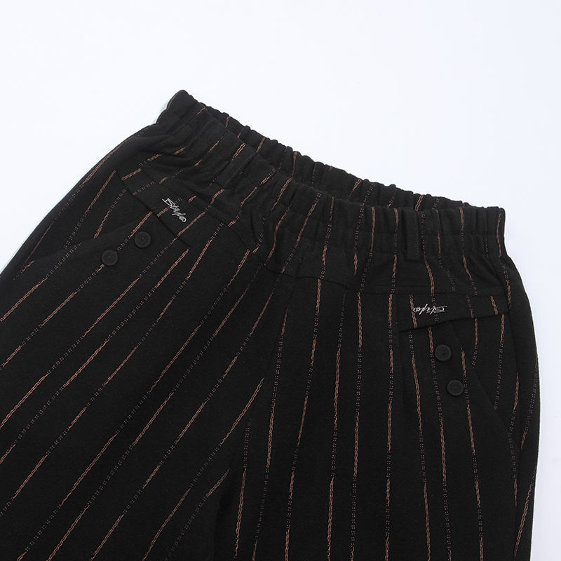 妈妈裤终于上新了，减龄显气质，让妈妈时刻走在时尚的前沿