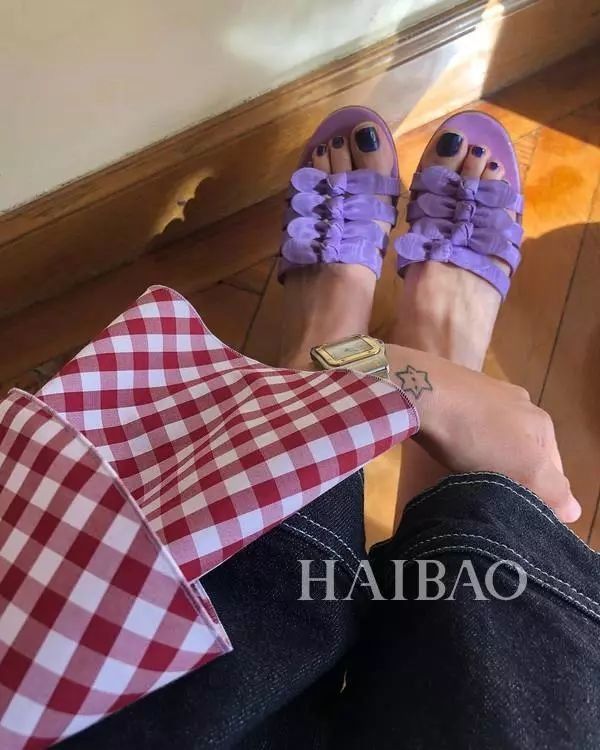 围观| 终于等到你们最爱的博主!为什么她们的穿搭永远都新鲜有趣?