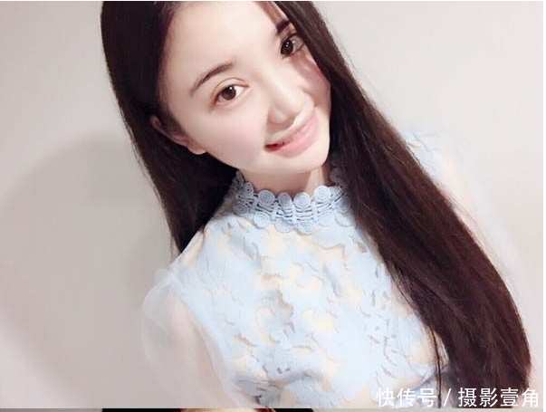 清纯校花丁婷婷被称为美貌与智慧的合体女神