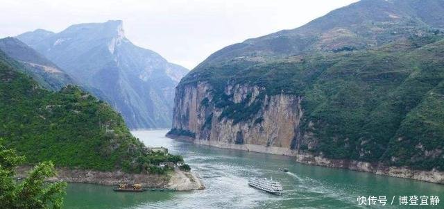 世界巨型河流一条河占一个大洲40%面积，体量相当于7条“长江”