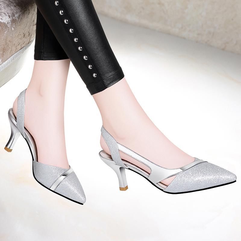 穿上这样的高跟鞋你会感觉你成为了白雪公主