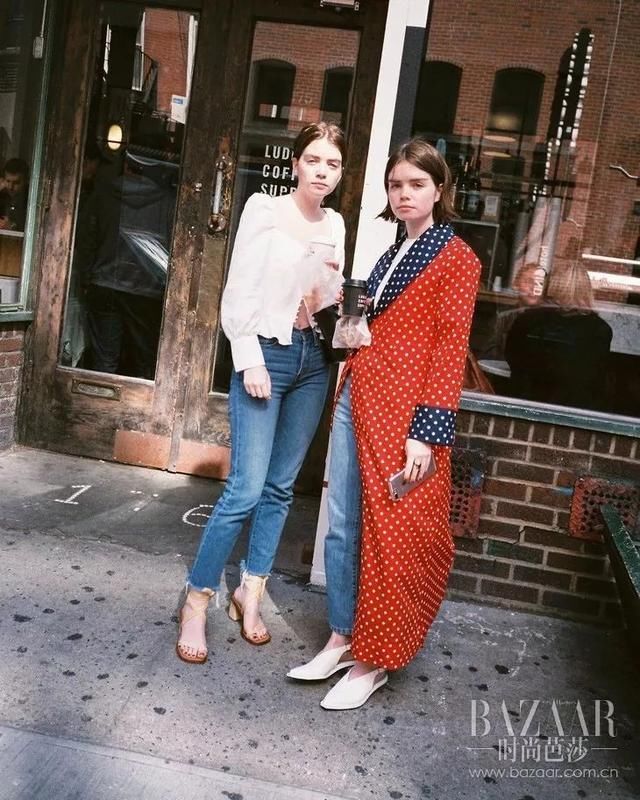 双胞胎在时尚圈正流行，而她们1+1