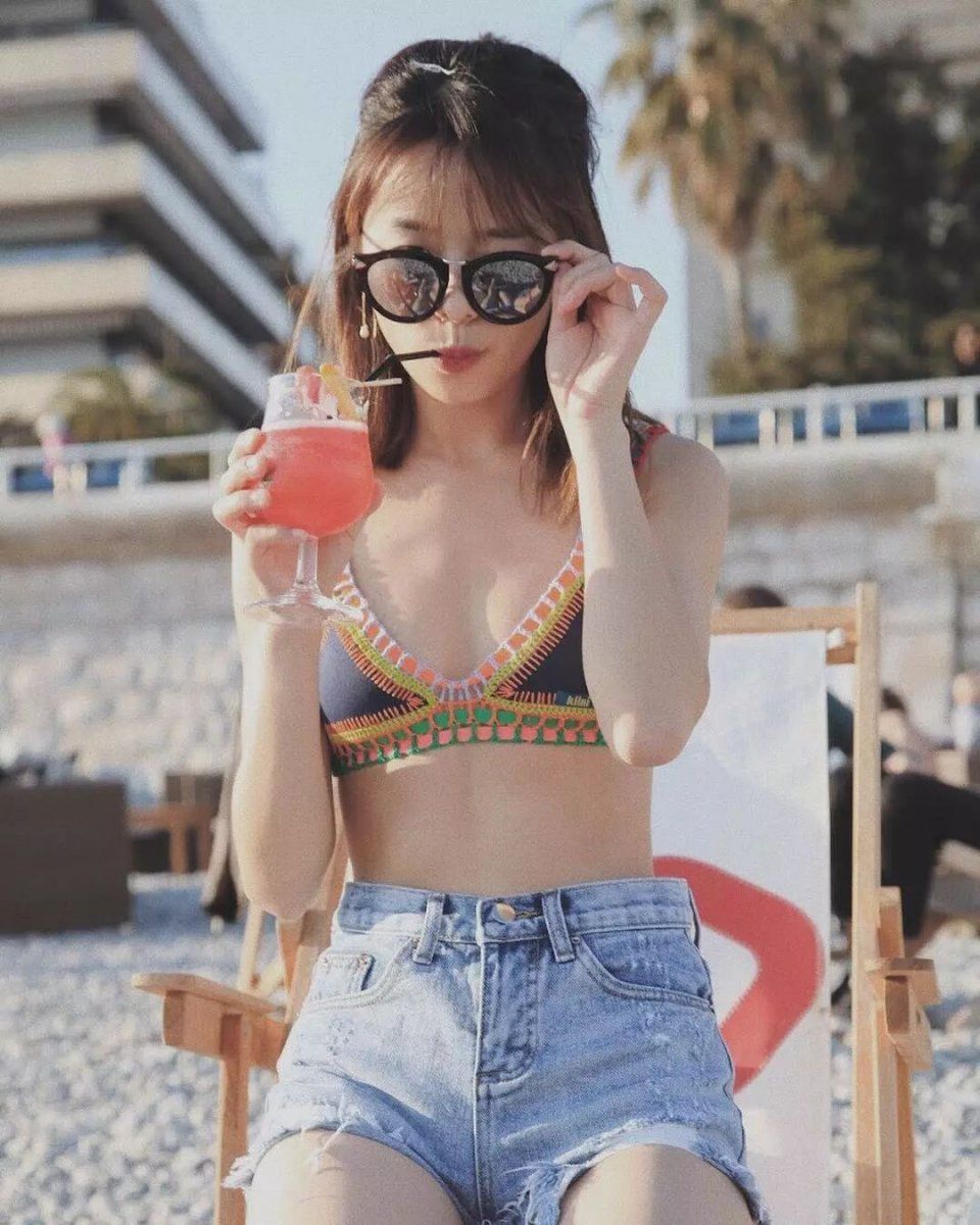 干货| 267套最美夏日泳装,一次性给你准备好了!!!