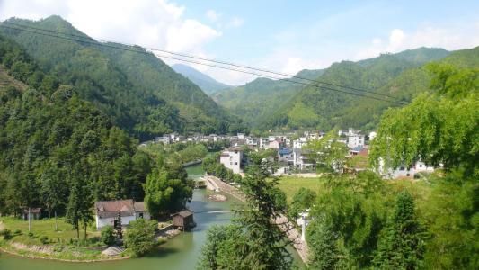 农村创业的朋友，这几个行当最好别碰，没什么“钱”景！