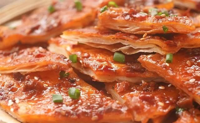  「平底锅」别看这饼很火，其实不用揉面平底锅就能做