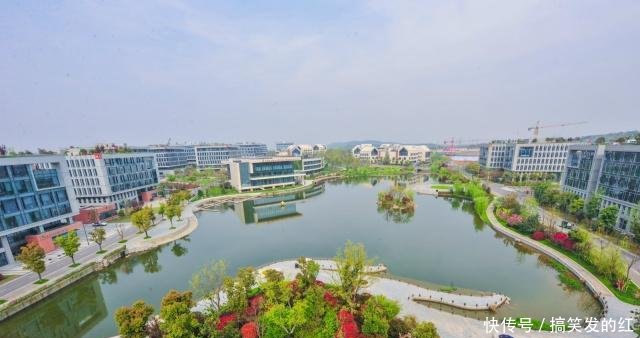  #无锡#江苏的未来经济发展将会由谁引领呢是南京，是苏州，还是