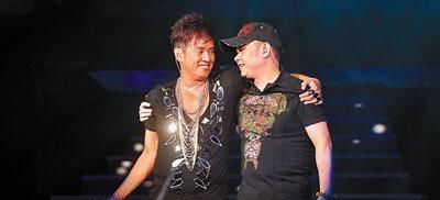 送给@刀郎送给谭咏麟的这首歌，是校长在内地最火的一首，校长却说遗憾