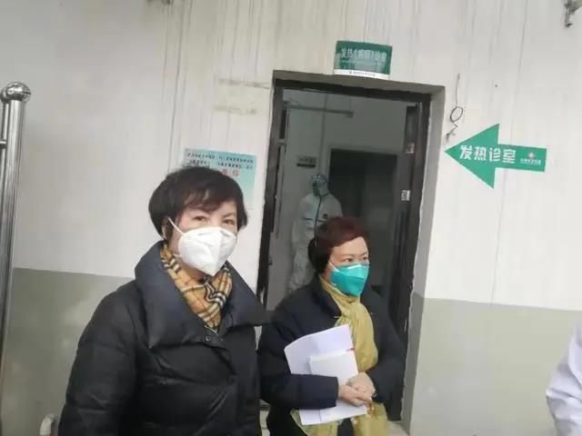  [武汉市委]曾遭造谣＂逃去上海豪宅＂的武汉卫健委副主任刘庆香被提拔