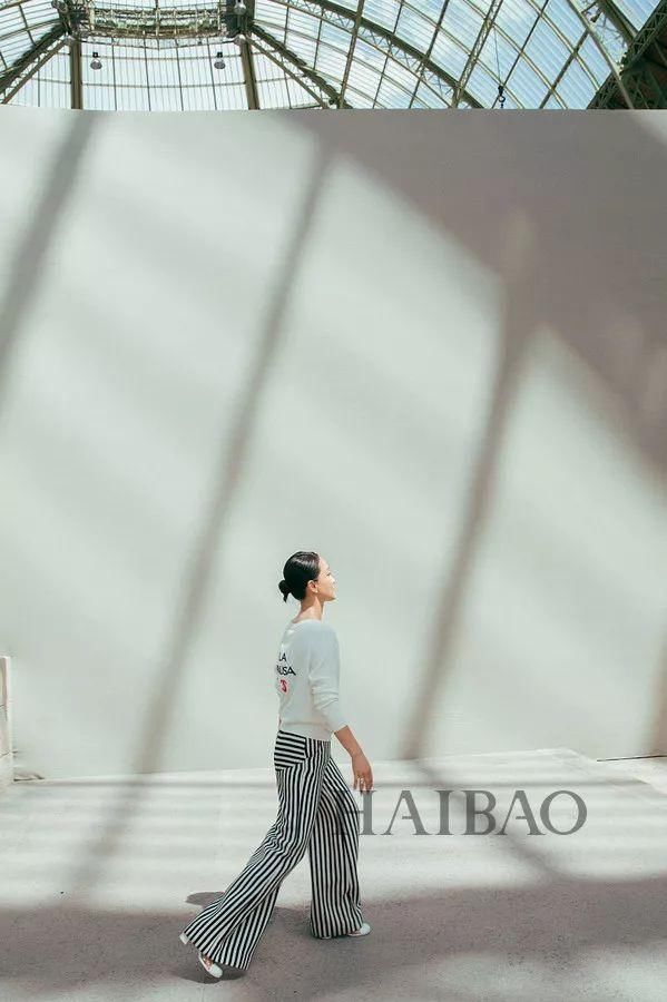 养眼|周迅和刘雯同台比美你站谁?反正我已经沦陷了