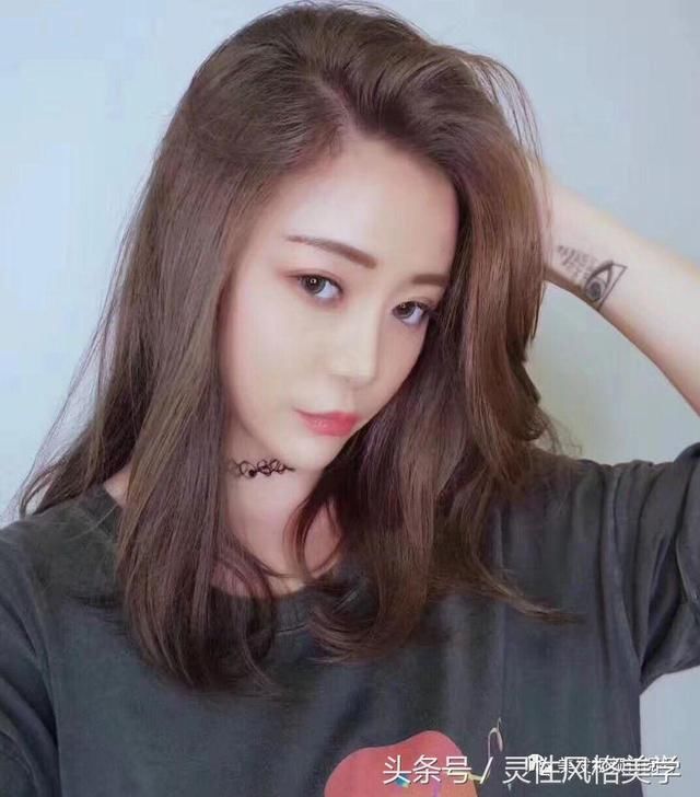 秋天发型这样烫最美，最优雅，最自然，时尚！