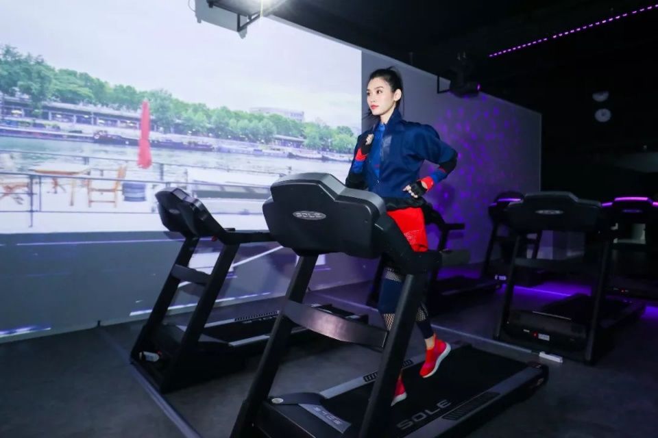 收藏了那么多显高方法,还是奚梦瑶这招最好用