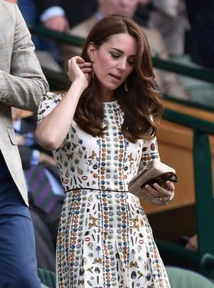 凯特和梅根将共同亮相温网女单决赛，回顾凯特七年看温网比赛穿搭