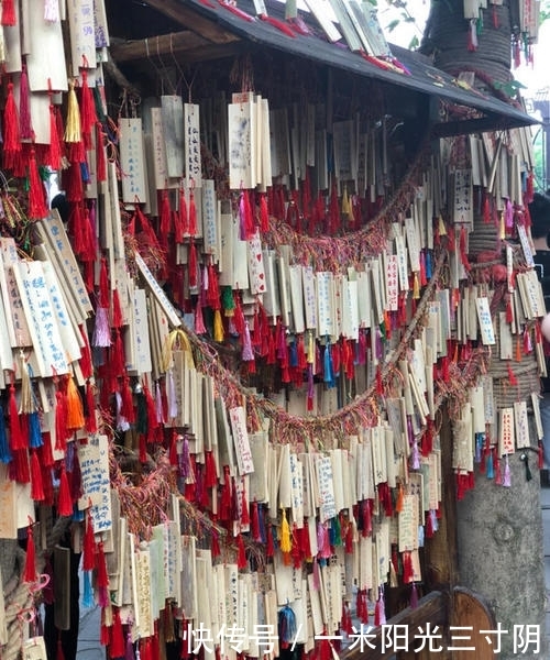 成都古镇多!为何黄龙溪非去不可?