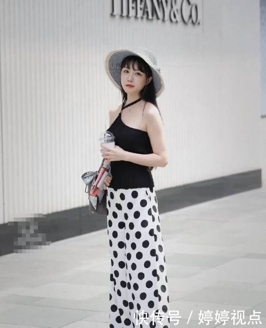  #打造#一双时尚高跟鞋，轻松打造甜美优雅的仙女形象