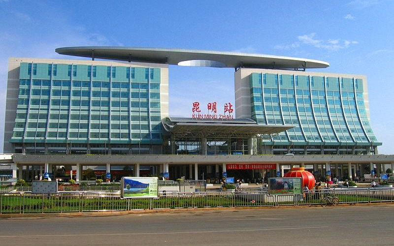 中国西南地区GDP最高的十个城市，第三名与第二名差了一万多亿!