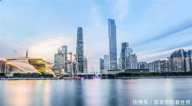 50亿的武汉第一楼：曾问鼎中华第一楼，如今光芒即将被掩盖