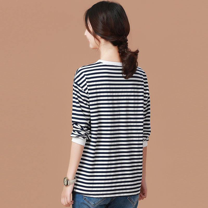 立秋过后，打底裤扔了吧!建议试试下面8款卫衣，适合五六十女人