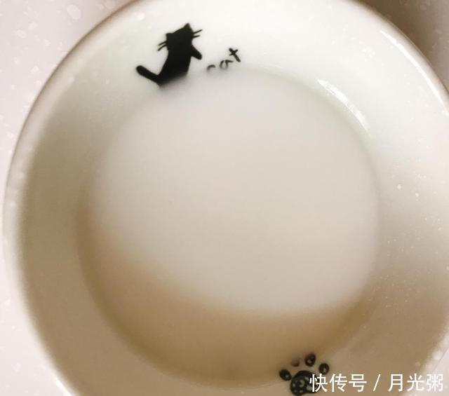 「做法」第一次吃花菇鸡翅烧鹌鹑蛋,就深深地爱上了,解锁做法与注意事项