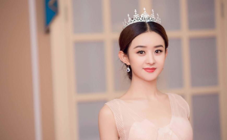 她出身农村靠自己大火，王思聪希望守护她，今被造谣发微博表态