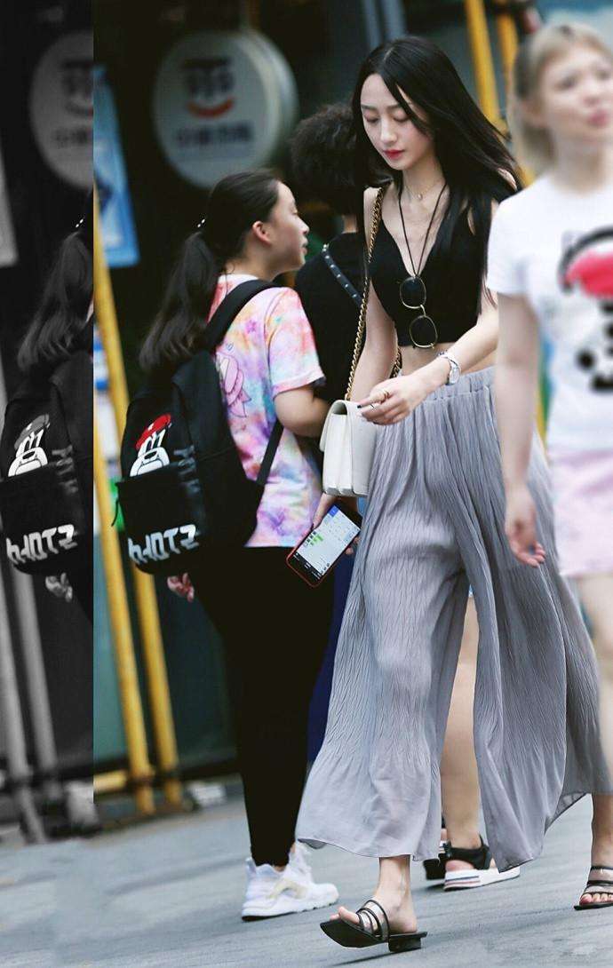 几组黑色系温柔清爽风的搭配LOOK, 有你喜欢的吗?