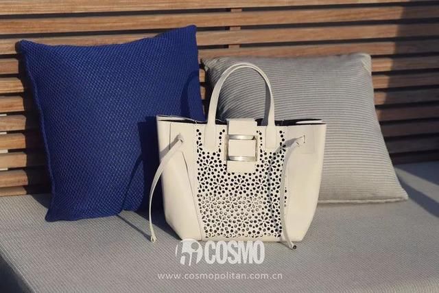 张梓琳的托特包只要三位数？我下单了