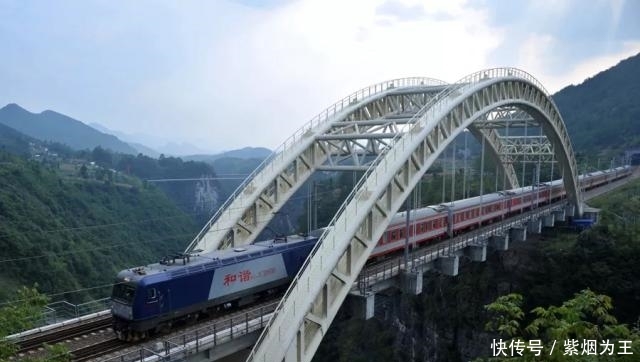  西方■比青藏铁路厉害！一公里耗资6000万，西方：全球仅此一国