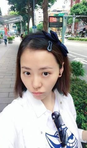 女明星戴发箍，热巴小清新，张靓颖土气，杨幂郑爽美的令人窒息!