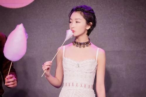 平胸也有好处!女性是A罩杯的六大好处，再也不追求大了