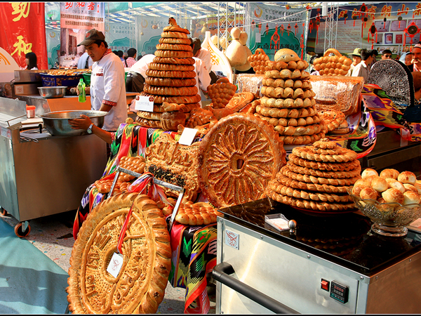 中国睡觉最晚的省份，10点才上班，晚上12点“夜生活”才开始