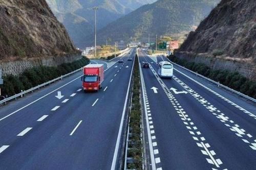  高速|国家禁止使用混凝土修建高速公路，这是为什么？原因有“猫