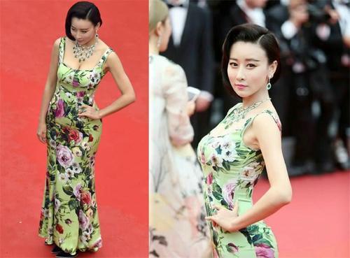 同是S型身材，热巴妩媚？柳岩却性感不过她？网友：最自然的S型