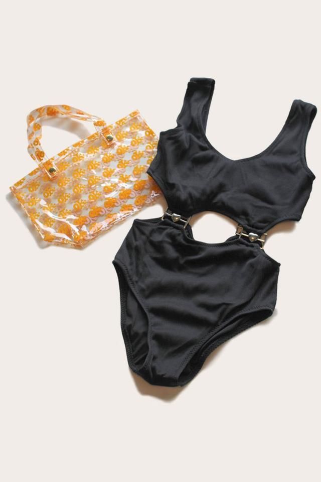 水原希子穿泳装很撩人！Official Kiko泳衣系列现已上架！