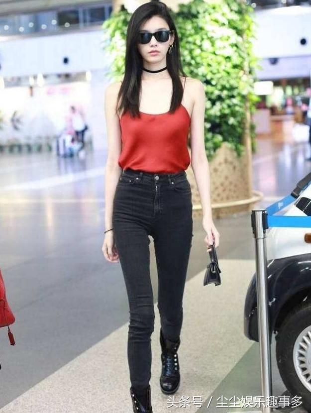 奚梦瑶:拥有完美身材，气质女神!