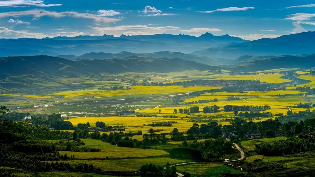 它只是川西的一个小镇！论美却惊艳整个四川！