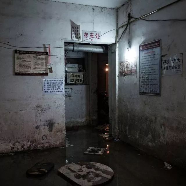没见过香港的“棺材房”，就别说自己过得不幸福