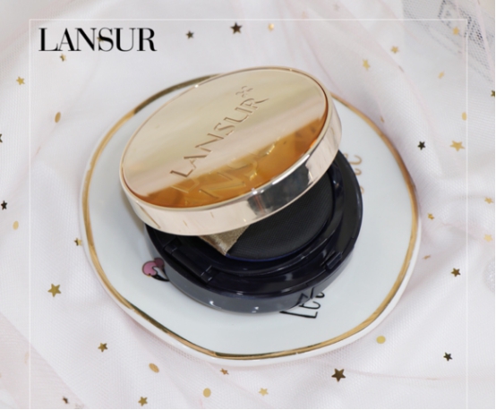 兰瑟气垫:透薄雾面妆,让你轻"妆"上阵