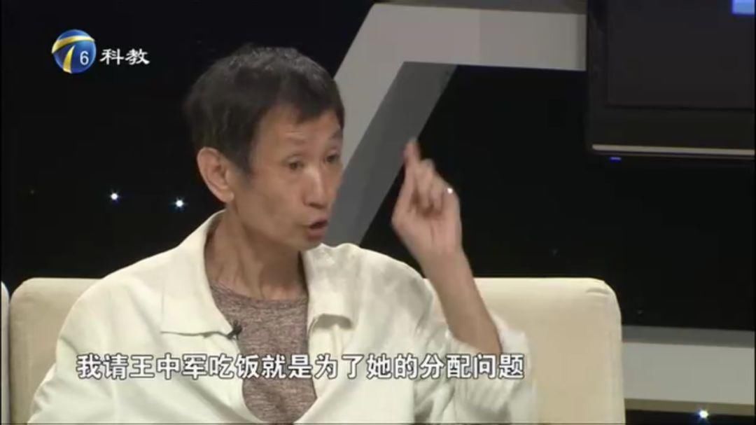 渣男出轨先卖惨，又被生父索要5000万，年度最惨女星非她莫属!