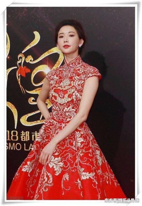 林志玲出席活动，一件旗袍平淡无奇，转身的时候世界都静止了