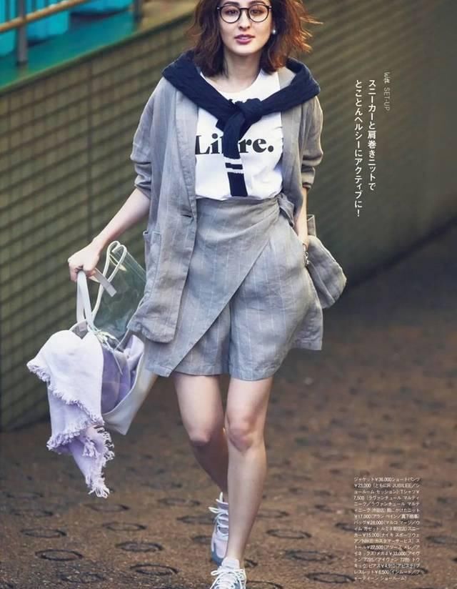  『高級』牛仔裤子落伍了!? 这20条牛仔裤子美丽更高級!