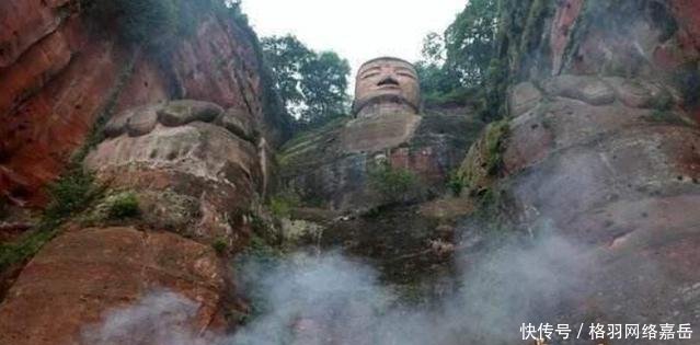 大佛4次“闭眼”，引众多信徒前来跪拜祈福，专家给出这样的解释