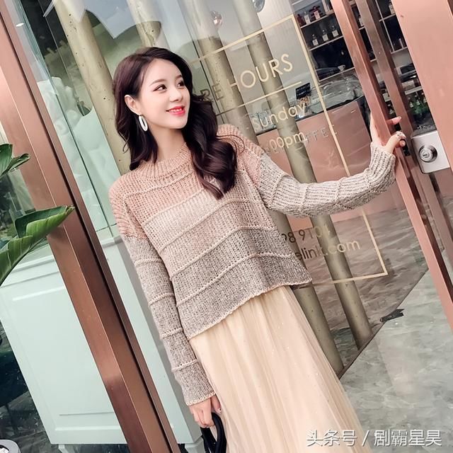 刚上新的：“秋装套装”，特别8090后，穿上不媚不俗超美