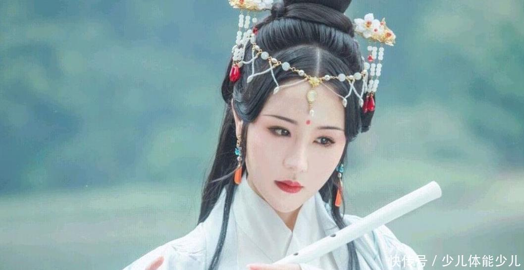  「内容」穿汉服拍证件时，需要着重注意的几点内容