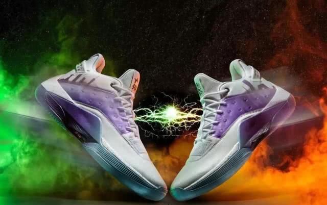 郭艾伦cba全明星球鞋