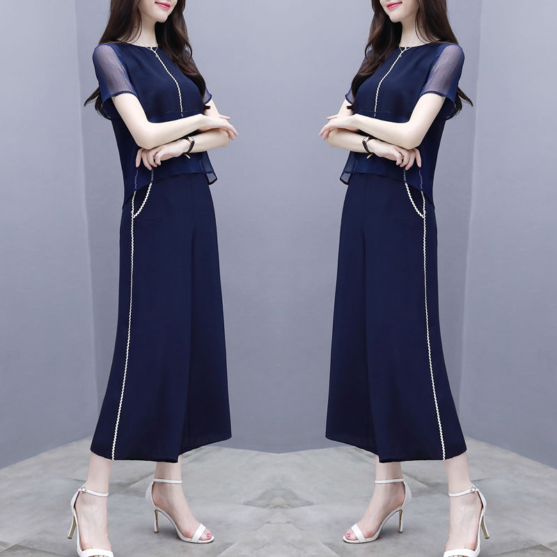 难怪媳妇蕾丝裙都丢了，新买的名媛套装，高挑舒适，怎么看怎么美